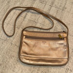 Fossil Gift Mini Crossbody Pale Rose Gold Metallic ZB6685682 Purse Handbag